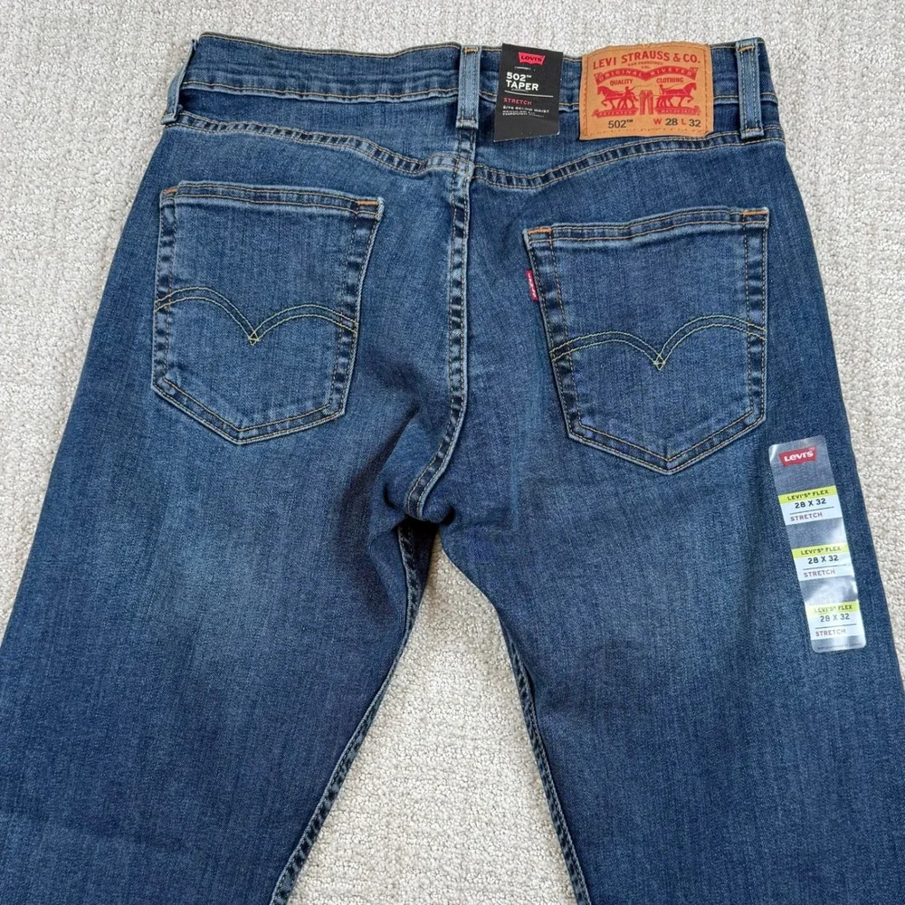 NEW Levi's Flex 502 Mens 28x32 Taper Stretch Dark Denim Blue Jeans